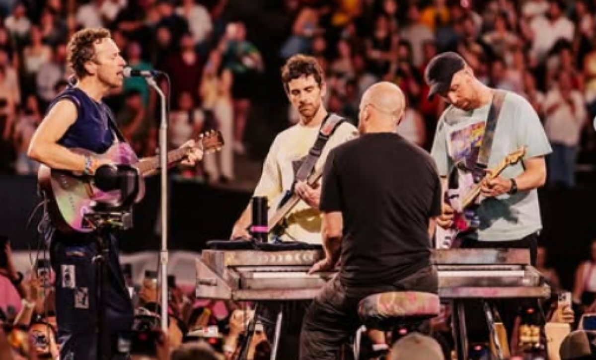 Coldplay, con más de 25 años de carrera, ha consolidado su capacidad para ofrecer espectáculos.