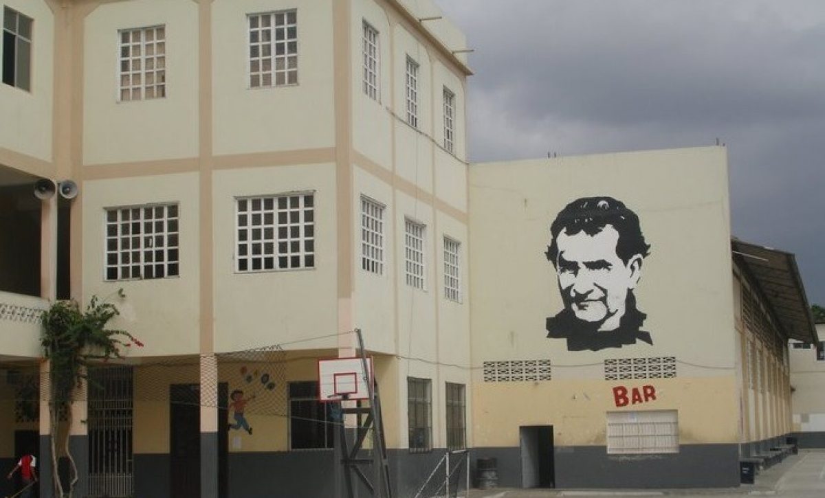 El Colegio San José cumple 80 años de presencia educativa en la parroquia Tarqui de Manta.