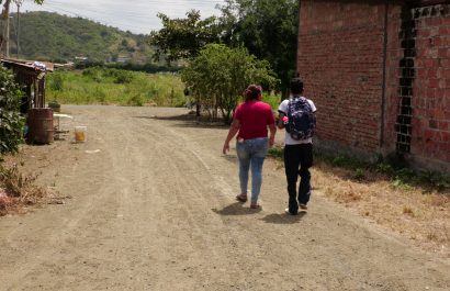Colinas de los Ceibos Vida entre el olvido y el estigma en Portoviejo