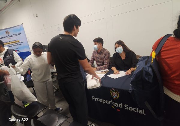 Colombia recibe a 118 ciudadanos deportados desde Estados Unidos en vuelo humanitario