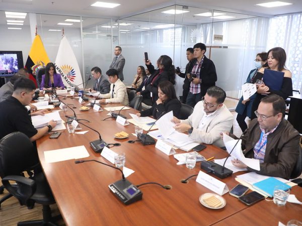 Comisión de Transparencia aprueba plan de trabajo 2025-2027
