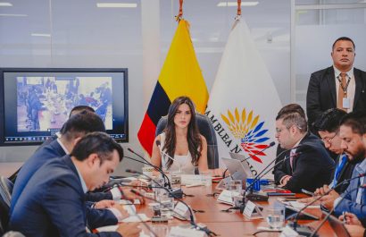Comisión de Transparencia asume fiscalización directa de bonos anunciados en marzo