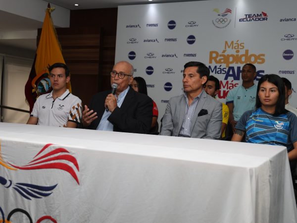 Comité Olímpico Ecuatoriano apoya a 10 deportistas rumbo a Los Ángeles 2028