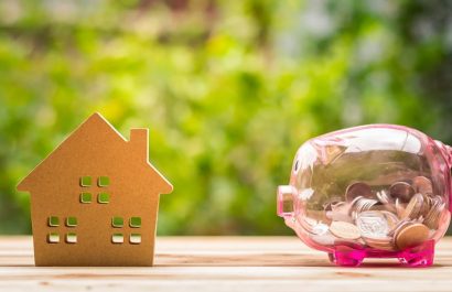 Tanto el ahorro como la inversión requieren disciplina y un enfoque estratégico para maximizar beneficios.