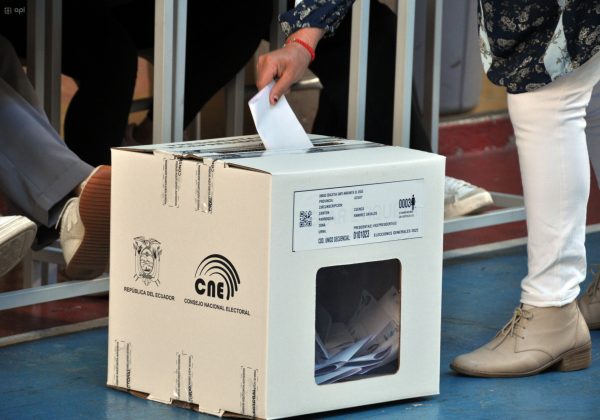 ¿Cómo cambiará el método D’Hondt las elecciones en Ecuador