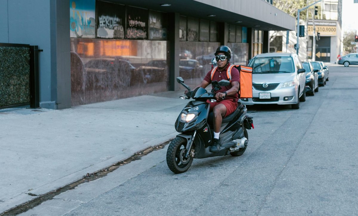 Cómo emprender sobre dos ruedas, negocios que puedes iniciar con una moto