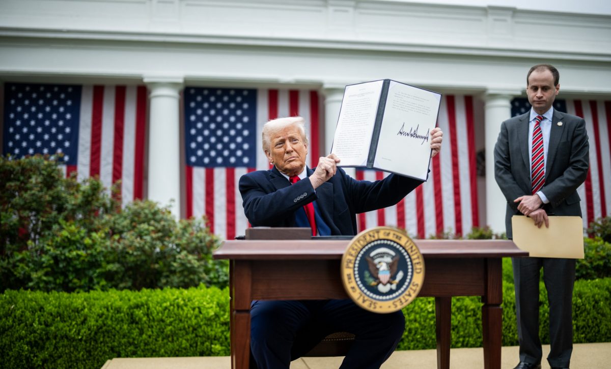 Cómo los nuevos aranceles impuestos por la administración de Donald Trump afectan la industria automotriz