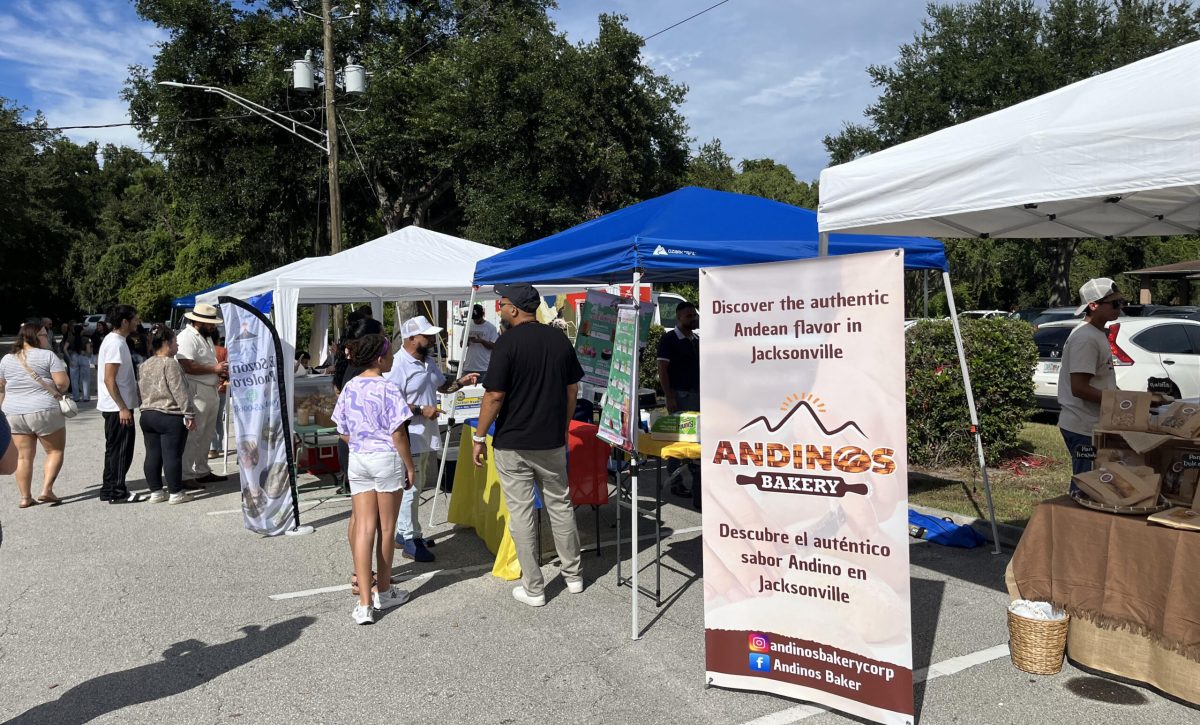 Con música, comida y más de 30 emprendedores locales, el festival se convirtió en una oportunidad para los migrantes ecuatorianos en Florida.