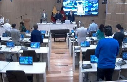 Concejales Cahueñas e Hidalgo se unen al directorio de la Unidad de Becas de Quito