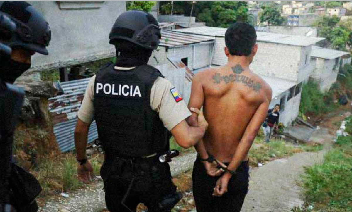 Condenan a 22 años de prisión a hombre por violación incestuosa contra su hija, en Santo Domingo de los Tsáchilas