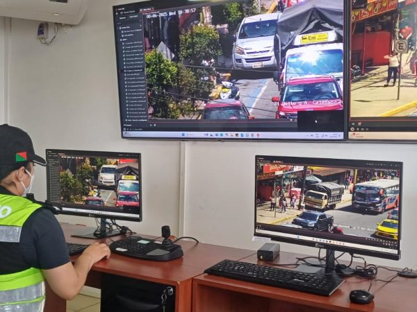 Conductores sancionados en Santo Domingo podrán impugnar multas por vía judicial o administrativa