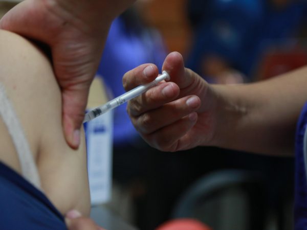 Confirman caso de tosferina en colegio de Quito y activan protocolos sanitarios