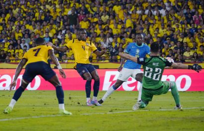 Conmebol destaca el desempeño del ecuatoriano Gonzalo Valle ante Brasil