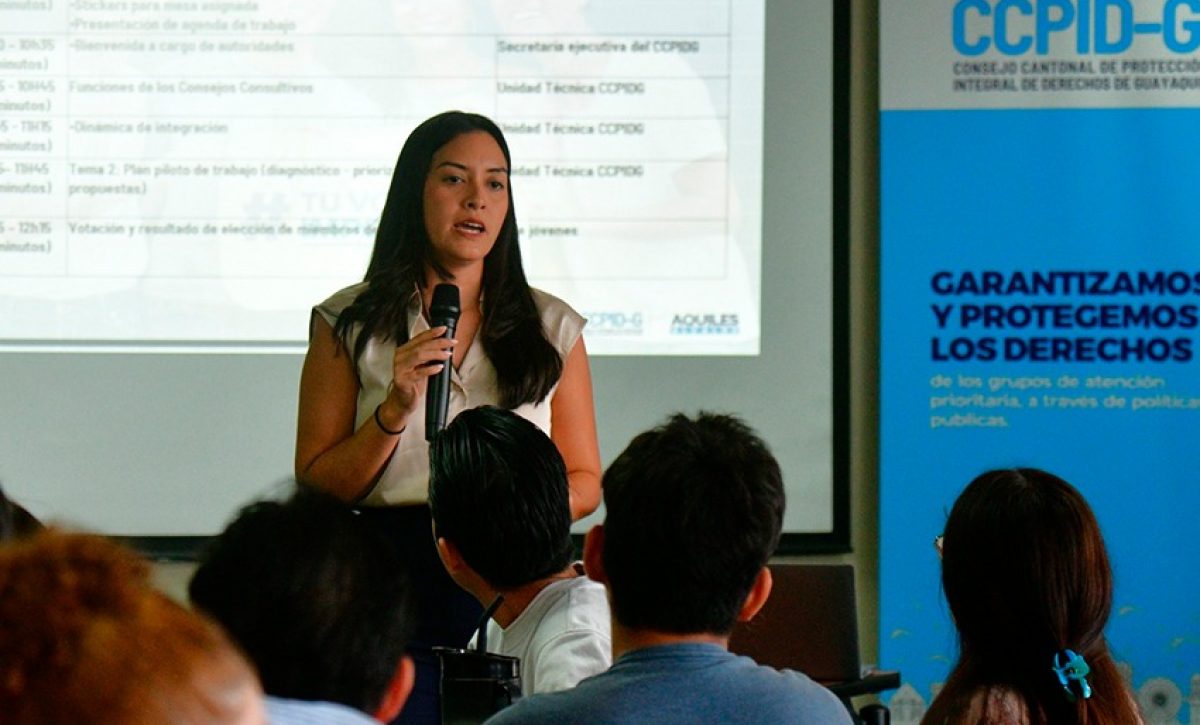 El Municipio de Guayaquil, a través del Consejo Cantonal de Protección Integral de Derechos, organiza la posesión oficial de los representantes de los Consejos Consultivos de Jóvenes y Mujeres para el período 2025-2027.