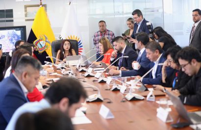 Contraloría anuncia exámenes a GAD por regalías de venta de energía eléctrica