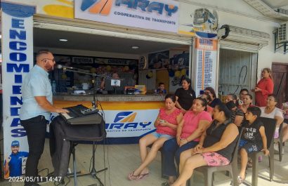 Cooperativa Carlos Alberto Aray homenajea a madres en Portoviejo por segundo año