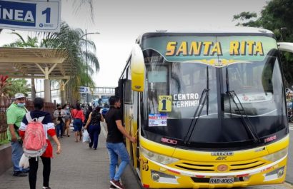 Cooperativa de buses en Babahoyo suspende operaciones tras amenazas de extorsionadores