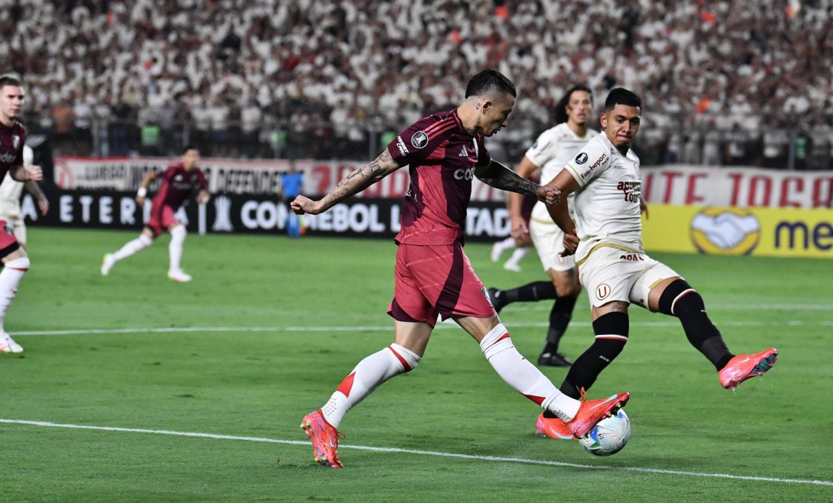 Copa Sudamericana: Universitario recibió a River Plate en el Estadio Monumental.