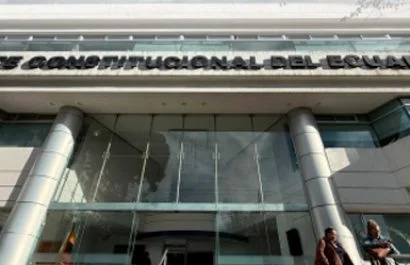 Corte Constitucional aprueba dos propuestas y rechaza otras dos del referendo de Daniel Noboa