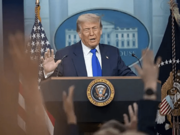 Corte Suprema permite a Trump avanzar en la eliminación del Departamento de Educación