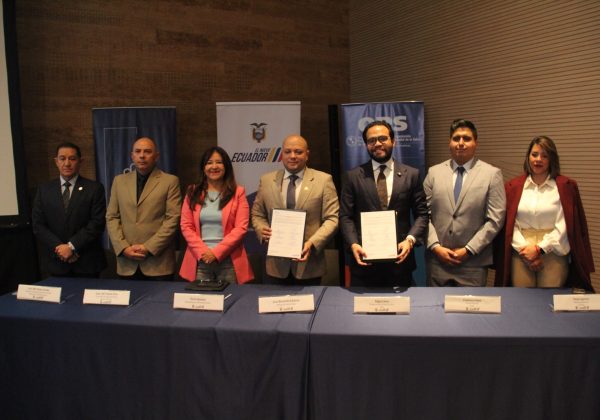 Crean Comité Interinstitucional para mejorar la salud materno neonatal en Ecuador
