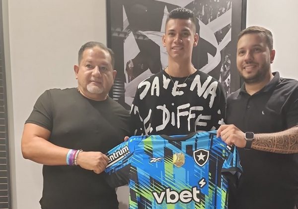 Cristhian Loor se une a Botafogo por cuatro temporadas.