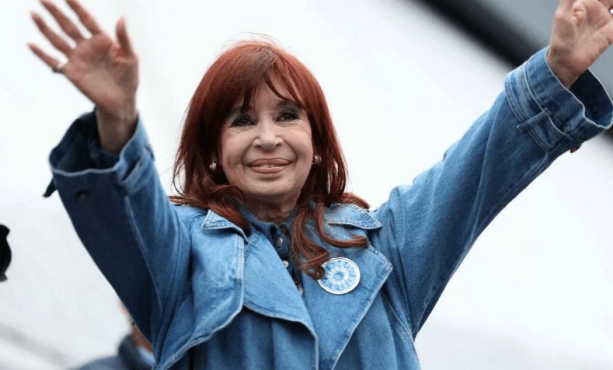 Cristina Fernández solicita a la Corte Suprema aliviar condiciones de arresto domiciliario