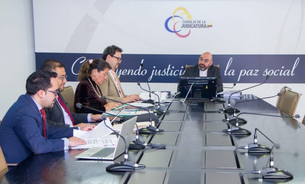Cuatro ex jueces sentenciados por el caso plaga fueron destituidos por el Consejo de la Judicatura