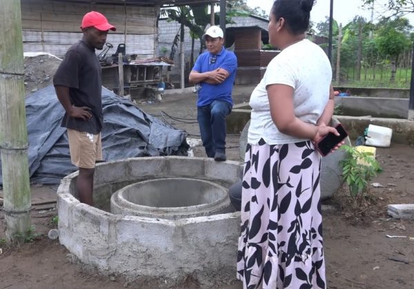 Cuatro hombres mueren asfixiados al intentar rescatar un cilindro de gas en un pozo de Quinindé