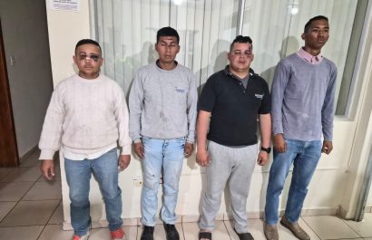 Cuatro militares retenidos en Pinsaquí durante el paro nacional de la Conaie.