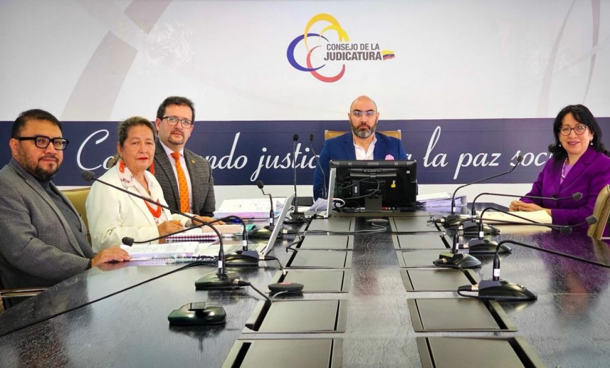 Cuatro servidores judiciales destituidos por su vinculación al caso Narcotentáculos