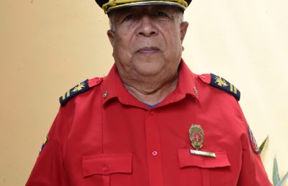 Cuerpo de Bomberos de Portoviejo despide al Teniente Coronel José Alvarado