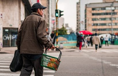 En el Ecuador, normas laborales como la jubilación patronal han empujado al despido anticipado de trabajadores experimentados-