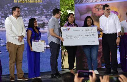 Daniel Noboa anuncia en Portoviejo ampliación de créditos para emprendedores del MIES