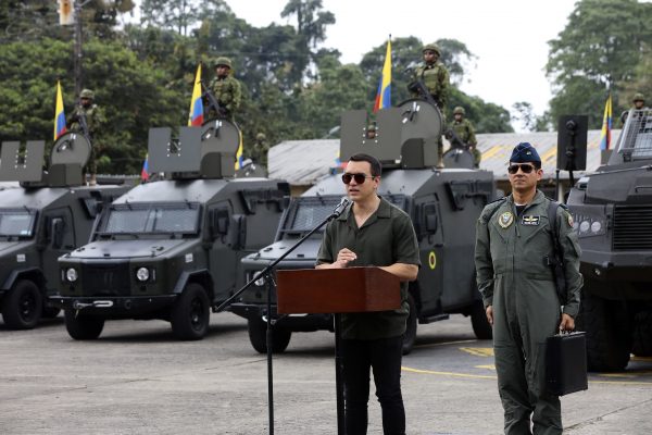 Daniel Noboa entregó 35 vehículos blindados para fortalecer lucha contra el crimen organizado en Los Ríos