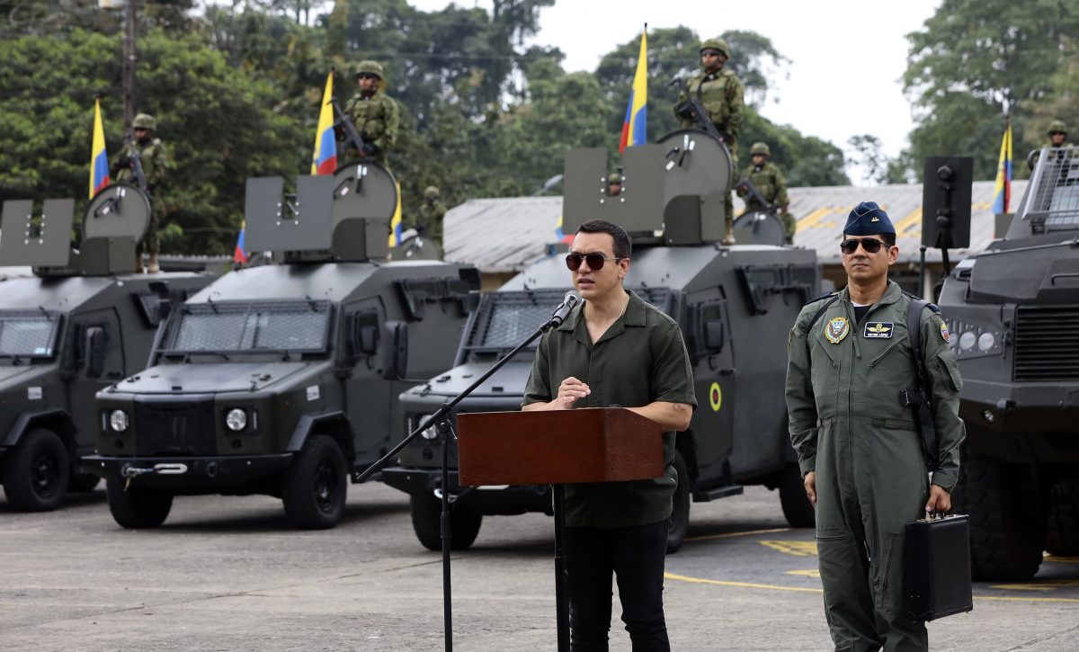 Daniel Noboa entregó 35 vehículos blindados para fortalecer lucha contra el crimen organizado en Los Ríos