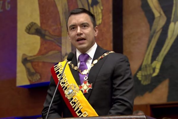 El presidente de Ecuador, Daniel Noboa, dio un discurso que duró 20 minutos.