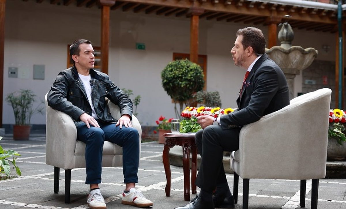 Daniel Noboa presidente de Ecuador en una entrevista con Ecuavisa. FOTO: Presidencia