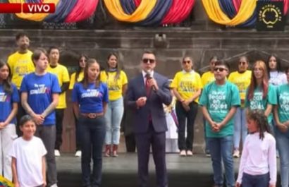 El presidente Daniel Noboa dirigió unas palabras, previo a su traslado a la Asamblea Nacional.