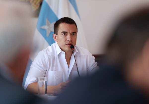 Daniel Noboa traslada la Comandancia de la Policía a Guayaquil para combatir el crimen organizado