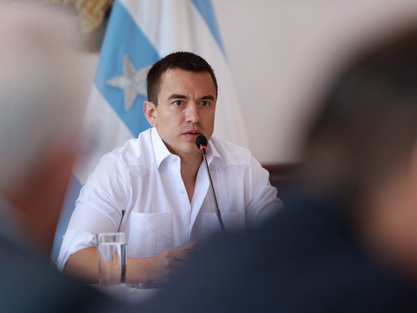 Daniel Noboa traslada la Comandancia de la Policía a Guayaquil para combatir el crimen organizado