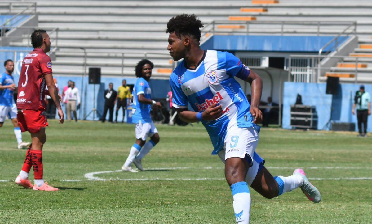 Daniel Valencia ya suma 8 goles en la LigaPro 2025.