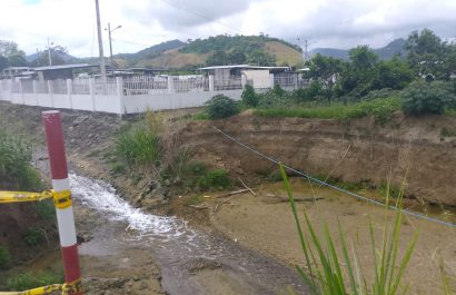 Daños por lluvias en Portoviejo afectan vía a Maconta y áreas recreativas