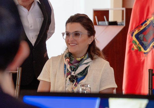 De la industria textil a la política: el perfil de María José Pinto, vicepresidenta electa de Ecuador