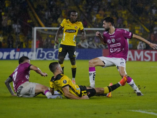 Dependiendo de otro partido y con calculadora en mano, así se jugará este martes el Independiente del Valle vs Barcelona SC por Libertadores