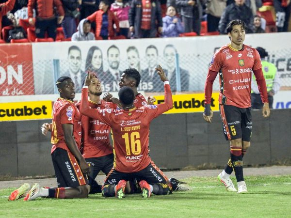 Deportivo Cuenca se impuso 1-0 a Mushuc Runa en un emocionante encuentro de la fecha 18 de la Liga Ecuabet,