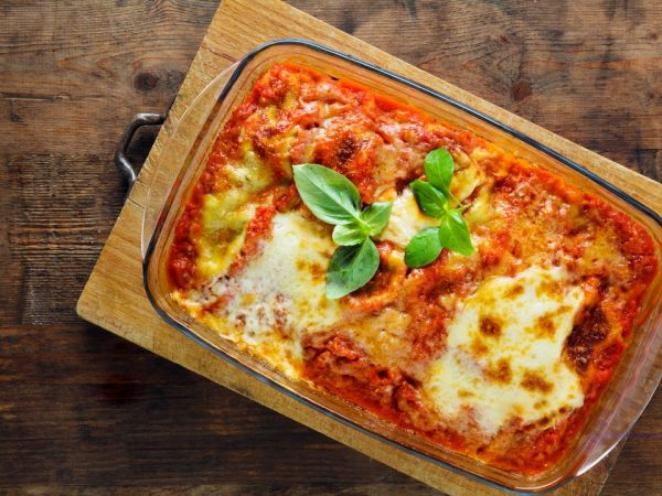 Descubre la receta de lasaña que todos quieren aprender hoy
