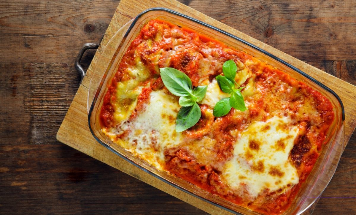 Descubre la receta de lasaña que todos quieren aprender hoy