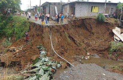 Deslizamientos y apagones golpean a Santo Domingo este domingo