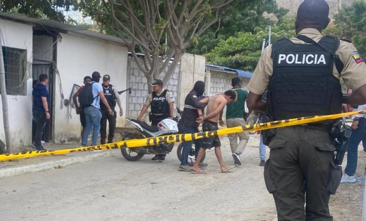 Operativo policial en Manta frustra robo armado.